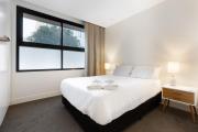Stylish 1BR Apartment with Balcony near Coogee Beach