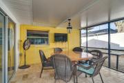 4 Mi to Dog Beach: Largo Home w Pool & Hot Tub!