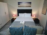 Quantum Heights - Studio Apartment - 2 nights minimum booking