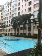 1BR Condo at Montecito Newport City Residential Resort across NAIA and Marriott Hotel
