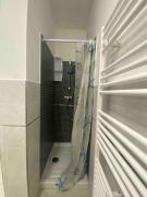 smeraldo sul mare con grande balcone