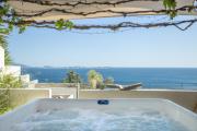 LES SUITES LOVE 3 SPA VUE MER PISCINe