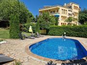 Luxury apartment with Swimming pool , Lovely Garden , BBQ place