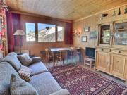 Charmant 2 Pièces Skis aux Pieds avec Balcon et WIFI Gratuit - FR-1-182-188