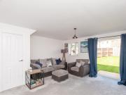 Bramhope Haven - new home next to Golden Acre Park - Pass the Keys