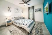 Las Olas Newly Renovated Coastal 1BR Near Beach