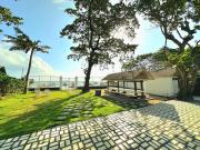 White House, Batangas