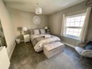 Comfortable 3-BR Home Great Location in Ashby