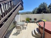 Squirrel View Hot tub BBQ Patio Shuffle Board