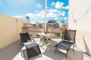 Well Located Townhouse & Courtyard Kalka - Happy Rentals