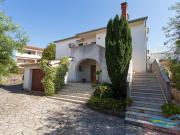 Nice apartment with terrace and grill for use