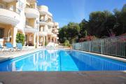 Playa, piscina y relax en este coqueto apartamento en Nerja