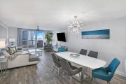 Miami Vice! Totally Renovated, Water & Park Views!