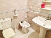 Apartamento con piscina y garaje a 5min andando de la playa SOLO FAMILIAS o PAREJAS Numero de licencia turistica VT-48722-V