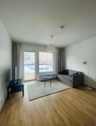 Kotimaailma - Kaunis tilava kolmio saunalla Helsingissä