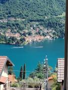 Piazzetta House Stunning Lake View Welcome Cocktail at Il Baretto