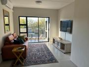 Fun modern two bed apartment in fourways