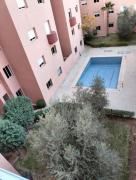 studio, à proximité de la gare