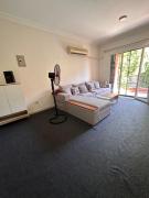 شقة مميزة مع حديقة