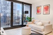 Cozy 1B apt in Central Mel -unbeatable location-#EQ16