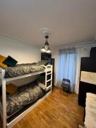 Charmant 3 pièces Champs-Elysées, Ternes, Porte Maillot, 17ème