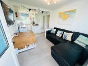 2 Bedroom Chalet SB22, Sandown Bay, Isle of Wight, Dog Friendly 2 Bedroom Chalet SB22, Sandown Bay, Isle of Wight, Dog Friendly