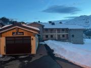 Appartement skis aux pieds, 3 chambres + lits superposés, terrasse, Le Levassaix - FR-1-570-40
