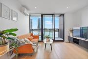 Waterfront apt Mels Collins Street FREE Parking#CW02