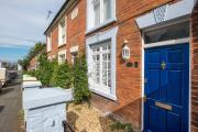 Impeccable 3 bed 2 bath Central Cowes Cottage
