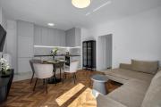 Kasprzaka 29A Business Apartments N1 - Parking, Balcony, Targi Expo - by Rentujemy