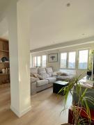 Piso de 2 habitaciones en centro, zona muy tranquila con playa a 2 min andando