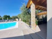 Casa Pergola 2 - Fronte piscina, parking