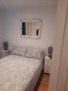 Lovely Home with full en-suite double bed rooms