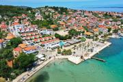 Apartments Dalmatia in Preko island Ugljan with swimmingpool