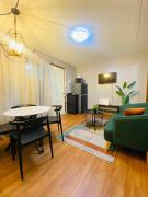 Cozy 2BR w Free Pool Access and Free Parking N224