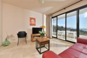 Apartamento con vistas al mar lateral en Torrox Costa