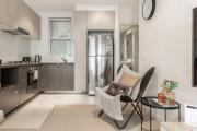 Contemporary Carlton Comfort Near Queen Vic Market