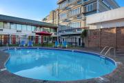 Days Inn by Wyndham Victoria Airport Sidney