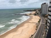 FLAT DE FRENTE PARA O MAR