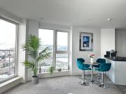 Stunning Ocean & City View APT