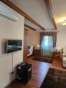 Top Szabolcs Top Szabolcs