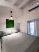 Corte San Triggiano 13 Città Vecchia, Bari