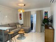 Moderno apartamento cerca al mar