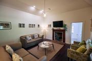 Top Rowland Flat