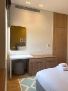 Varenna at West Golf Extension