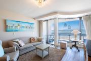 Beachfront Luxury Apartment - Hibernian Towers 309 Strand - Self Catering