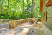 Wooded Blue Ridge Cabin 2 Decks, Fire Pit!