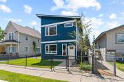 Brand New 3BD 2 5BTH Triplex Unit Near Downtown