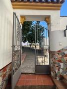 Top Cuevas del Becerro