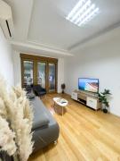 Hedonist-Modern Urban Stay A Blok Hedonist-Modern Urban Stay A Blok